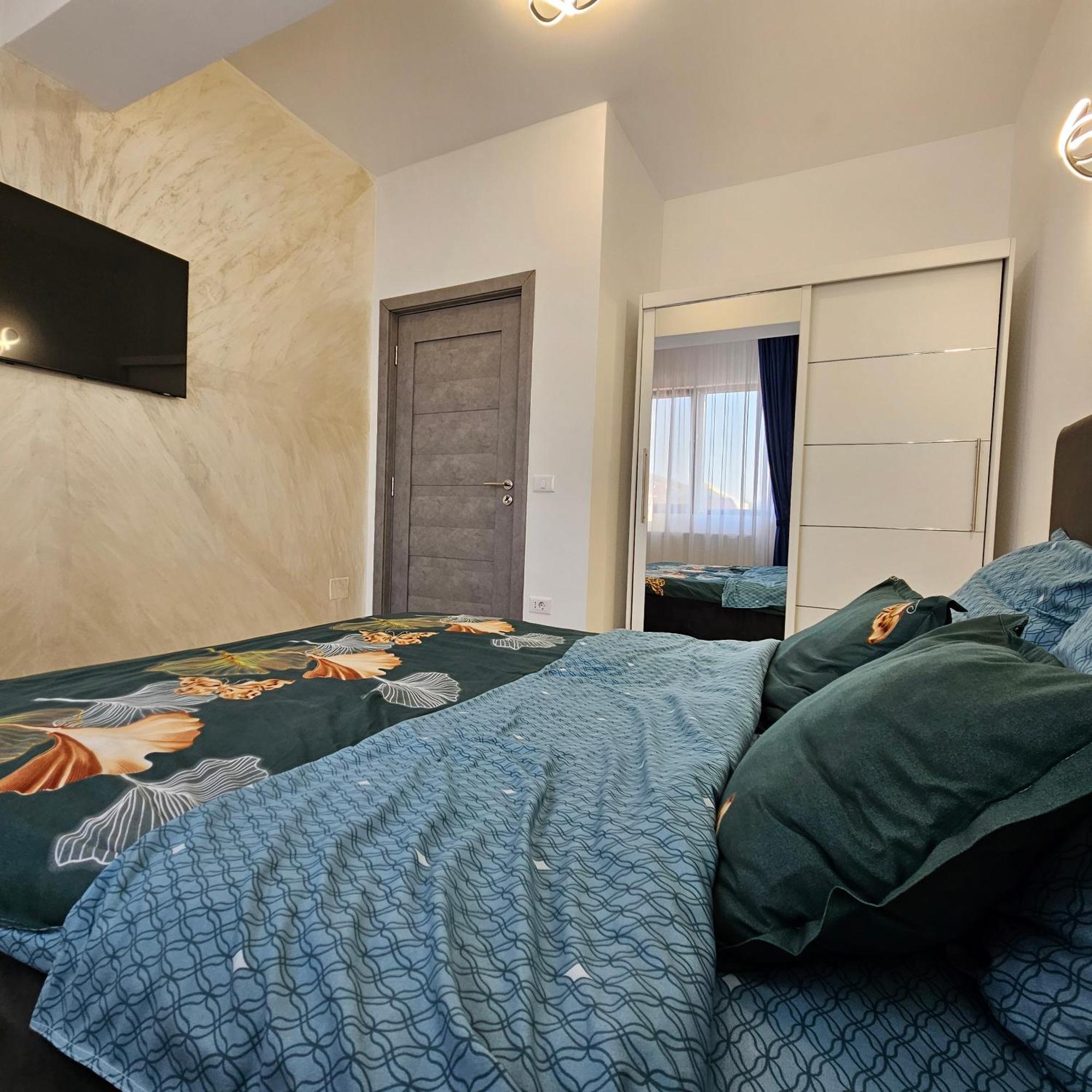 Apartament Dem Radulescu Langa Strand Râmnicu Vâlcea Extérieur photo